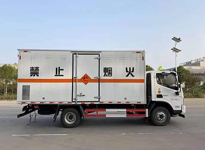 德阳爆破器材运输车