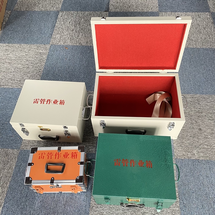 德阳爆破工程作业箱如何选择？玻璃钢与传统材质的全面对比